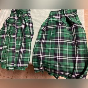 Pair of kilts, one size, Velcro